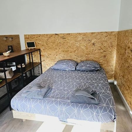 Le Studio De Max - Terrasse Et Parking Валанс Экстерьер фото