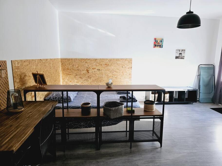 Le Studio De Max - Terrasse Et Parking Валанс Экстерьер фото
