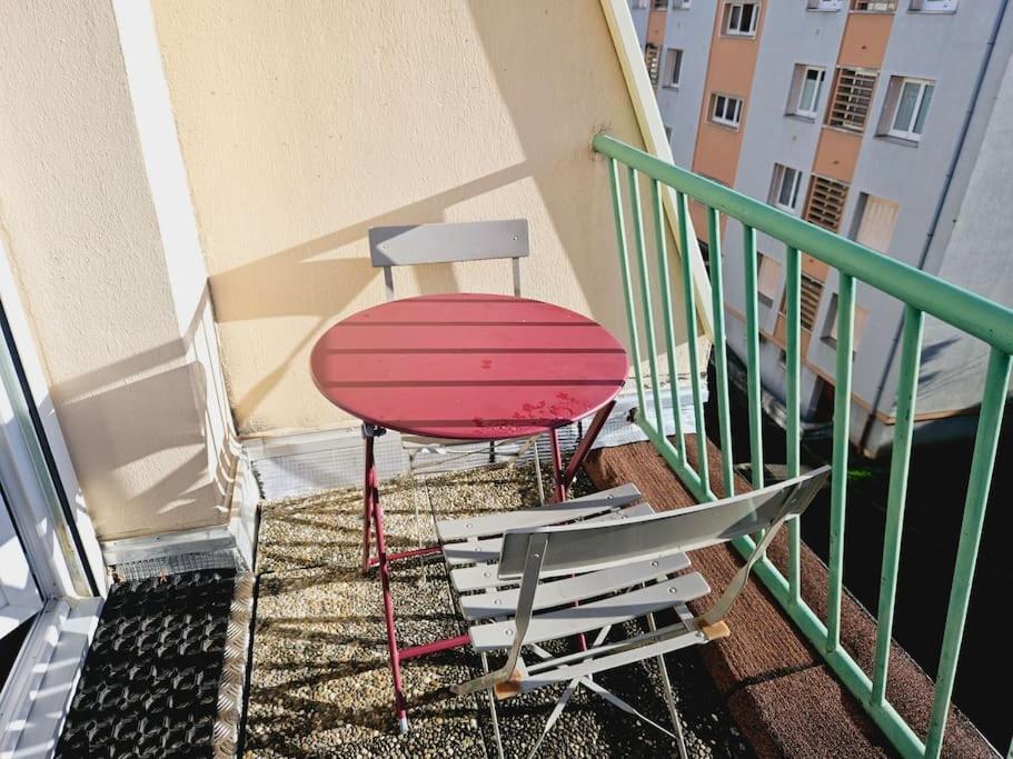Le Studio De Max - Terrasse Et Parking Валанс Экстерьер фото